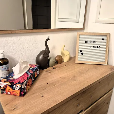 Cozy Garden Γκρατς